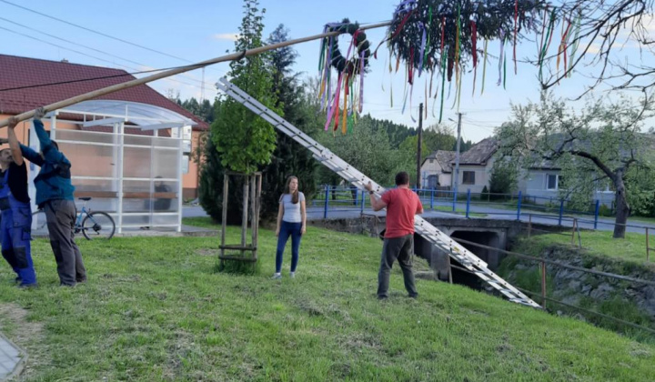 4. fotografia fotogalérie Stavanie mája 2025