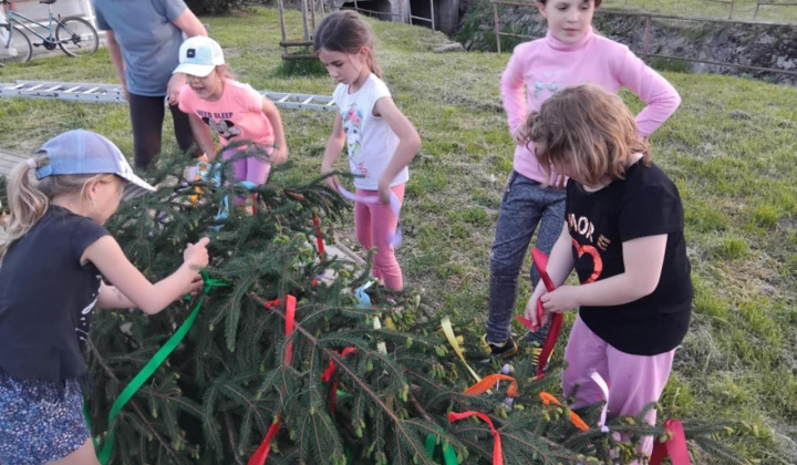 9. fotografia fotogalérie Stavanie mája 2025